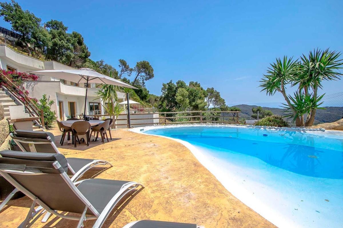 Catalunya Casas Modern Magnificence , Only A Few Km To The Beach! Sant Cebrià de Vallalta المظهر الخارجي الصورة