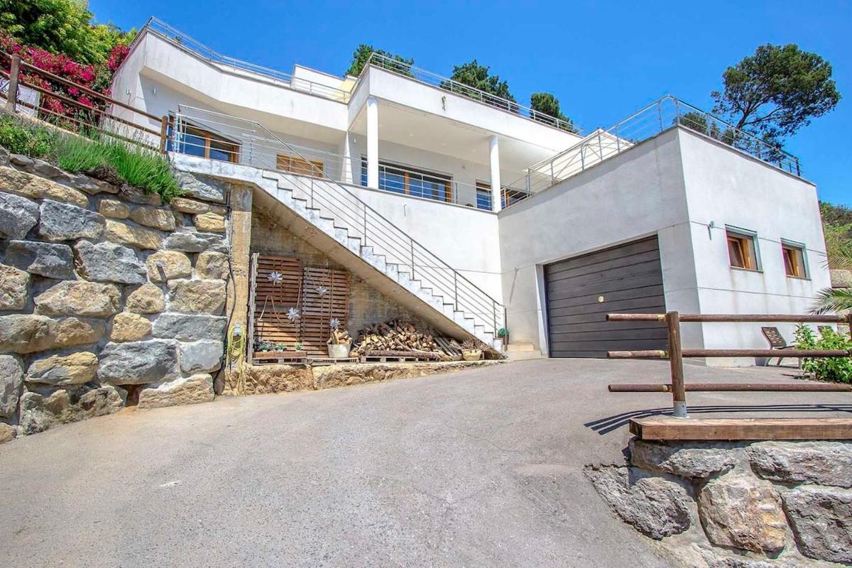 Catalunya Casas Modern Magnificence , Only A Few Km To The Beach! Sant Cebrià de Vallalta المظهر الخارجي الصورة